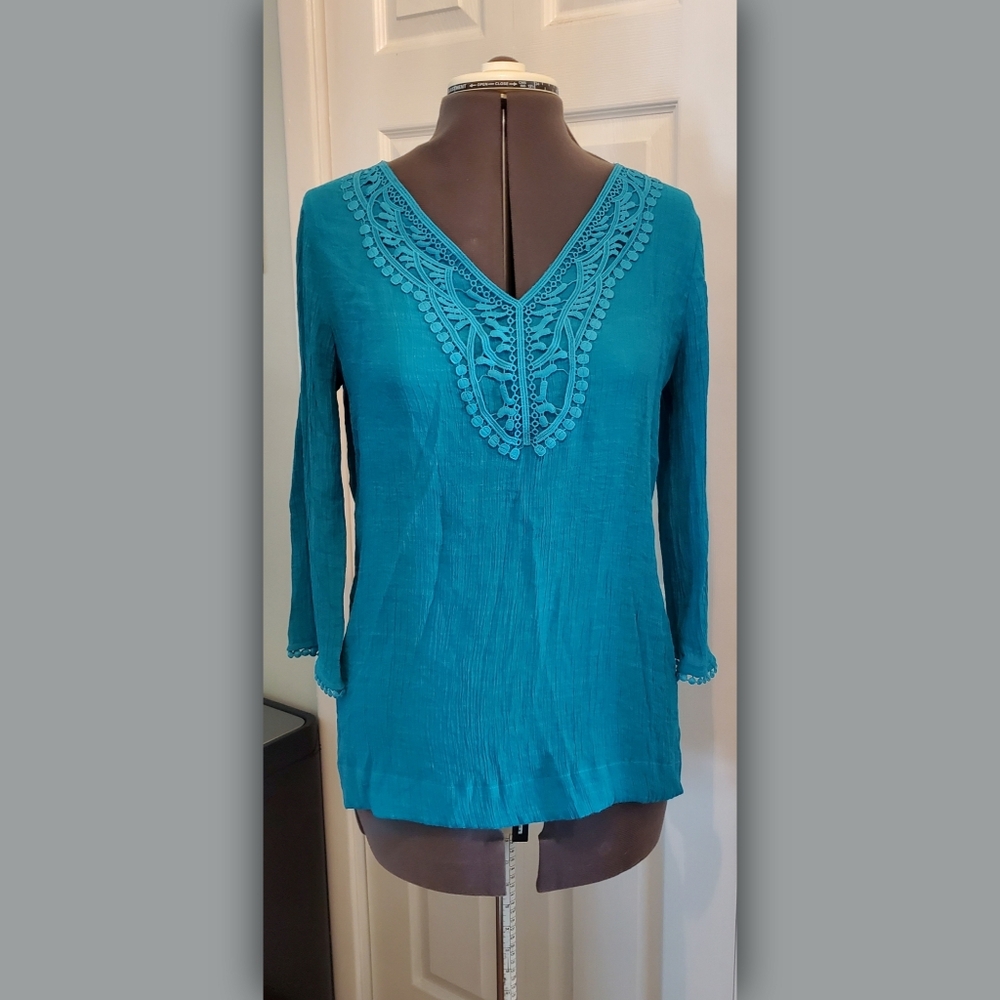 Light Long Sleeve Top
